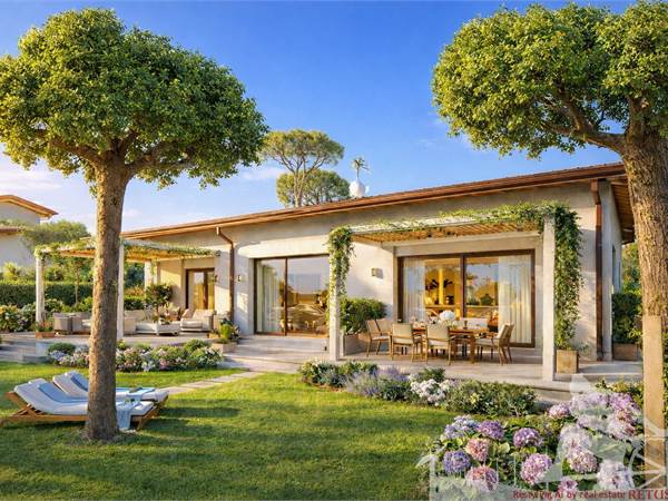 Villa singola ampiabile e/o sopraelevabile con bel lotto esclusivo